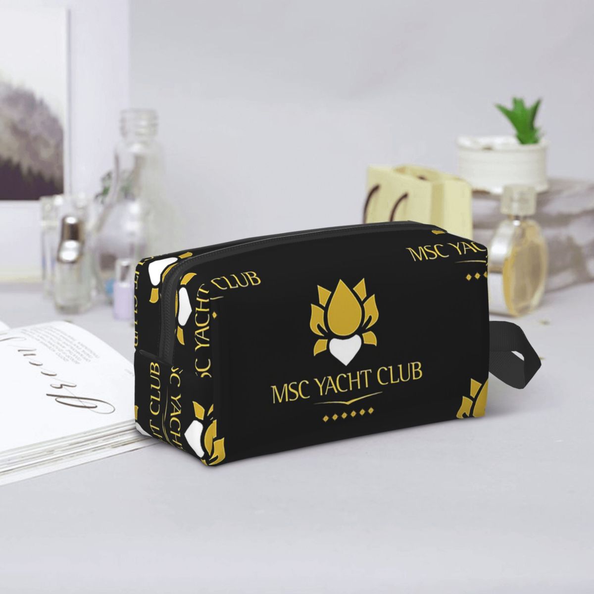 Beauty Makeup Logo Design - Косметичка-органайзер с логотипом MSC Yacht Club,