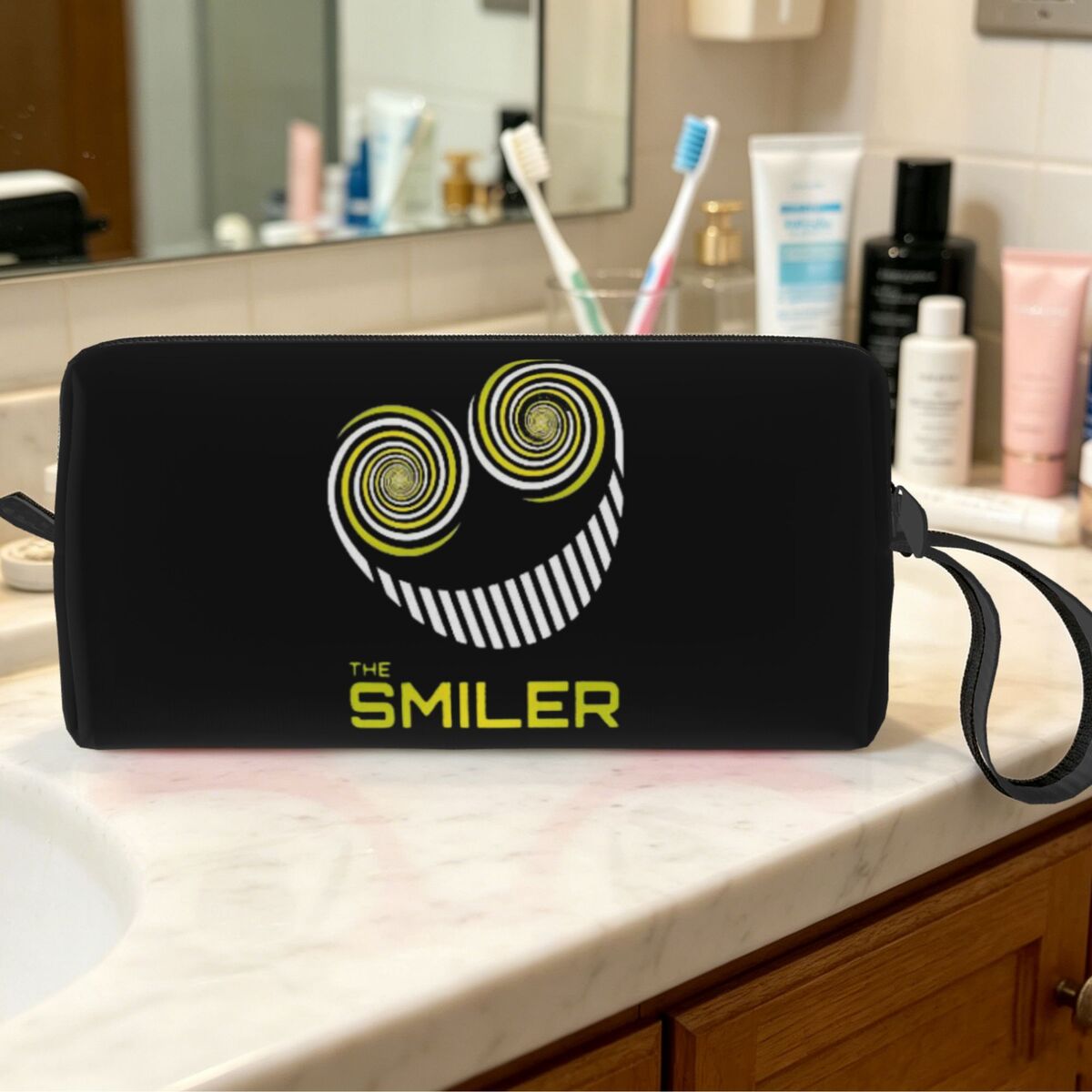 Beauty Makeup Uk - Косметичка The Smiler Alton Towers Merch